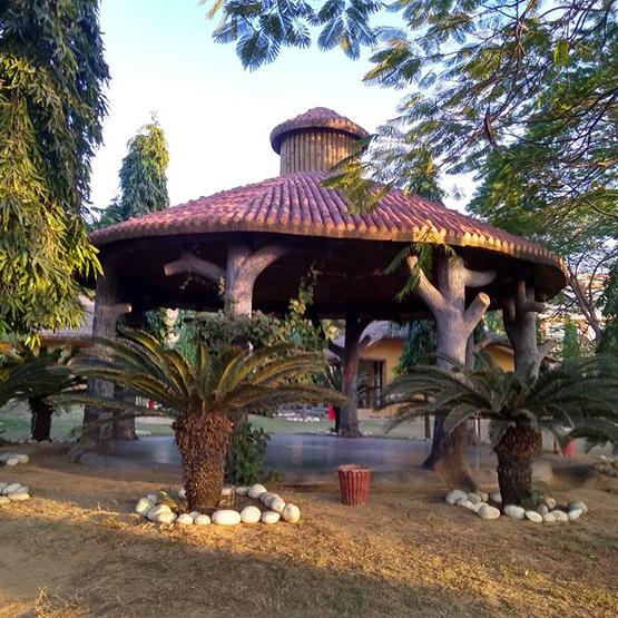 Treehouse Raj Mahal, Neemrana