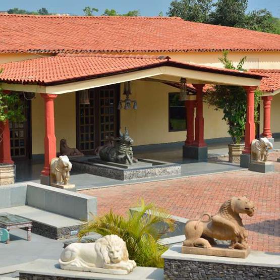 The Royal Retreat Resort, Udaipur